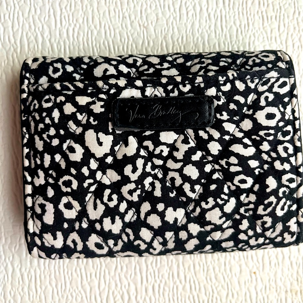 Vera Bradley Women’s Wallet‎ - Picture 1 of 6